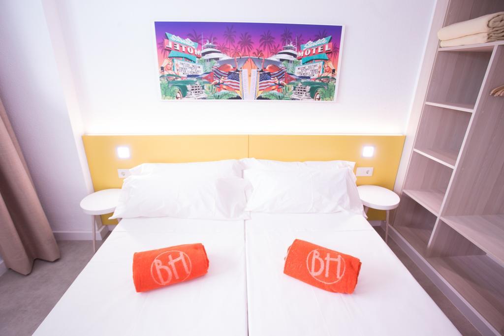 Bh Mallorca Apartments Magalluf Ngoại thất bức ảnh