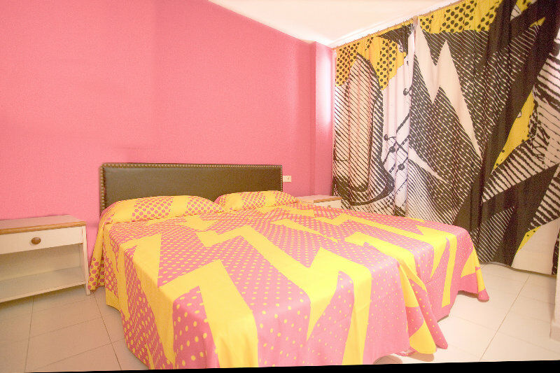 Bh Mallorca Apartments Magalluf Ngoại thất bức ảnh